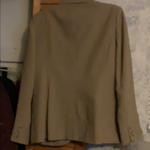 Suit jacket - Picture 2 of 4